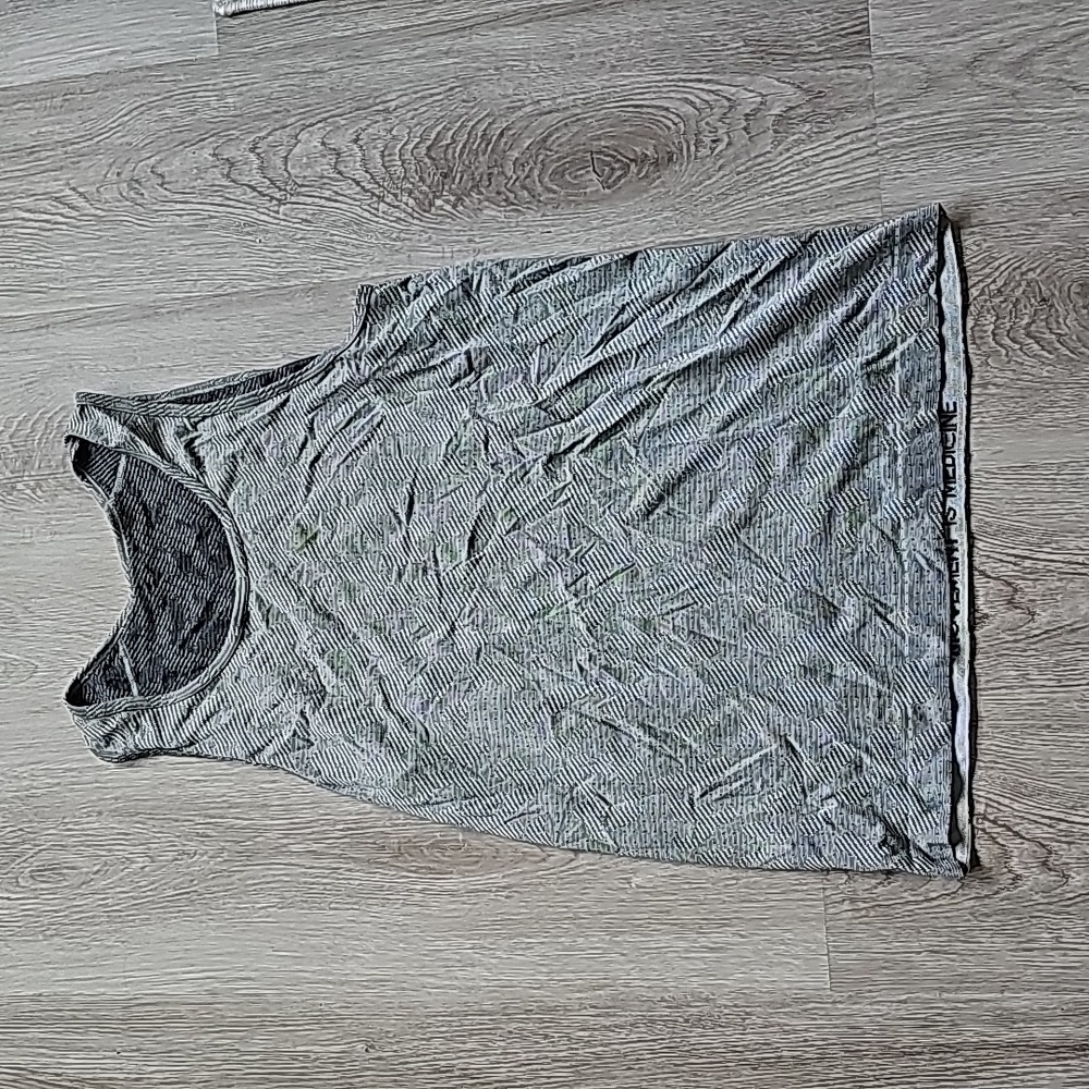 Lululemon mens tank.  Size M